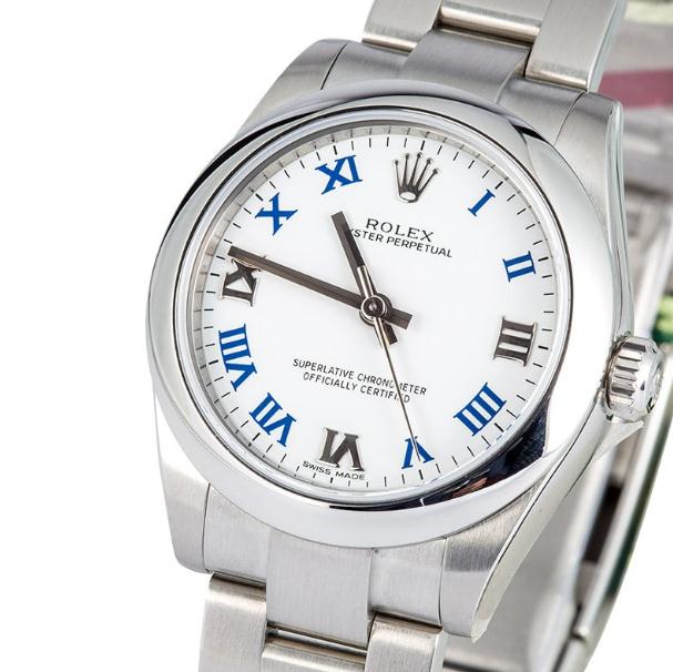 The Oystersteel copy watches have white dials.